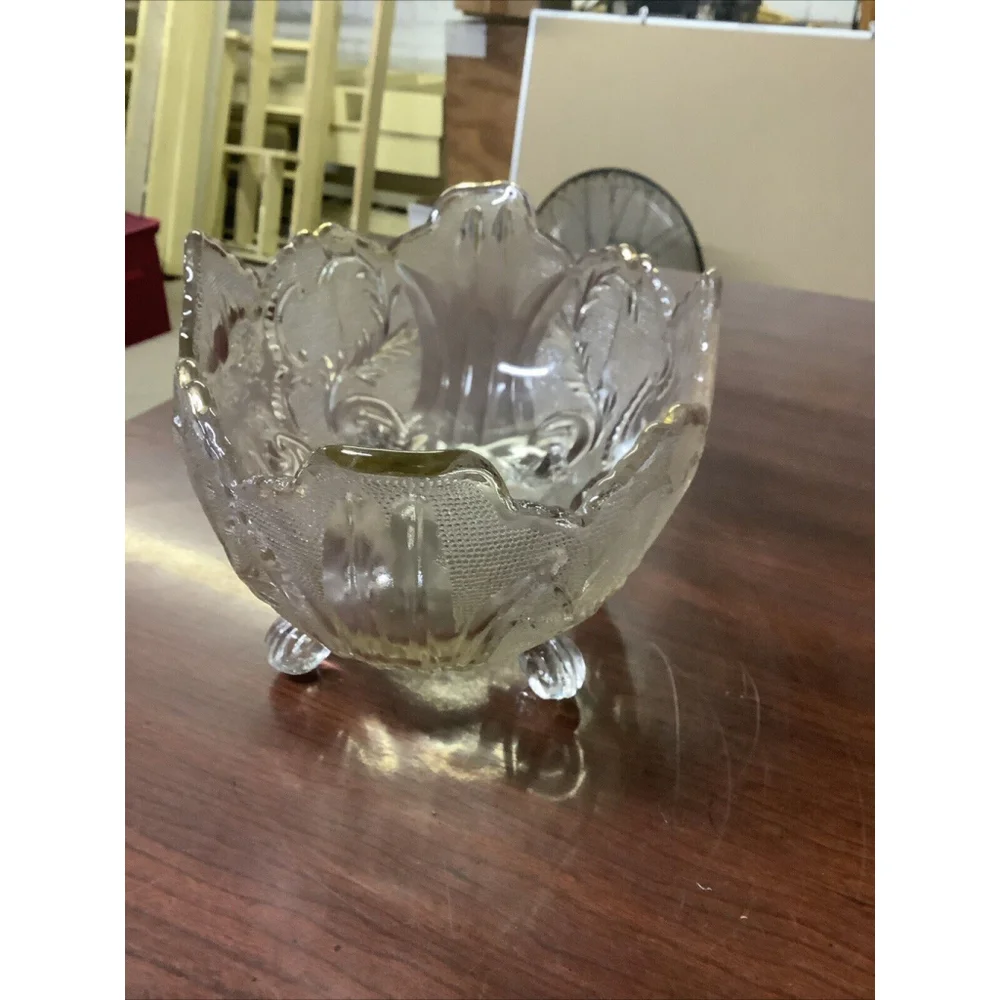Jeannette good used